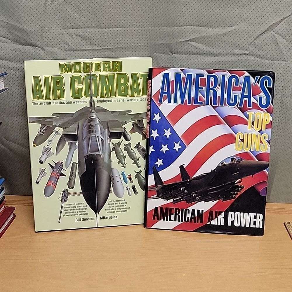 Modern Air Combat Hardcover Bill Gunston and America's top guns